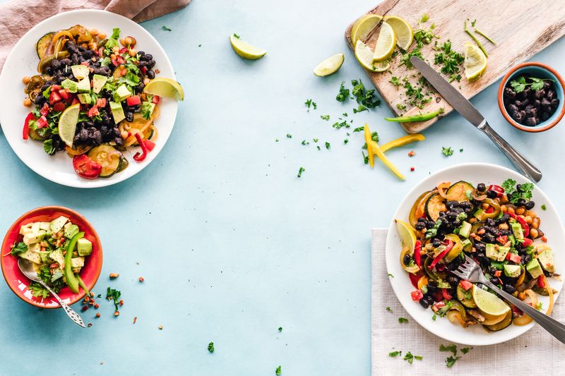 Southwest steak salad with chargrilled steak and black beans
